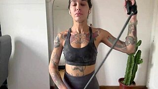 nikatsu eases into workout with warm stretches and bends