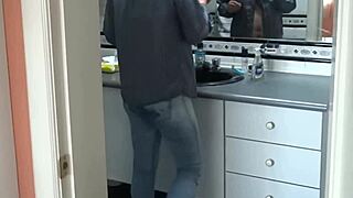 We go all out fucking with my brother-in-law 🔥 he pumps me full of huge cumshots 💦 all over!