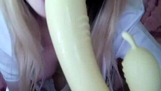 oops got yummy cum dripping down my lip hehe!!