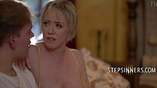 whoa fucking my wifes stepmom isnt weird at all dee williams 😏🍑