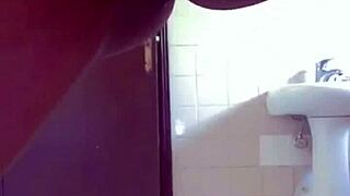 heart races in wet tub as pussy creams so intensely