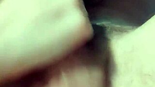 Who wants this throbbing cumshot in mouth from elivalove?