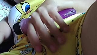 Indian babe fucked hard by best friend on bed!