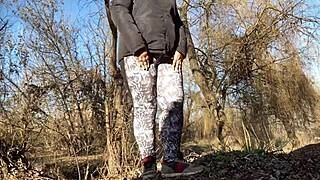 Chubby MILF Mother-in-Law Wet Dripping Pussy Beaver in Leggings Ripped Doggystyle Nature Lover