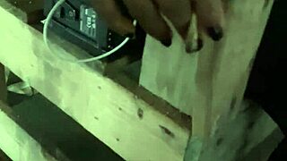 wanna see this slim waist bitch flash her puffy pussy at the beach?