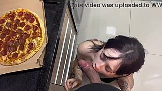 girlfriend jealous of pizza wants rough pussy fuck before i eat ft amberzinha