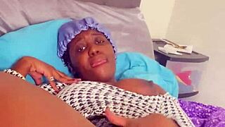 Alliyah Alecia Scott's Tight 18+ Pussy Teases with Soft Hairy Lips