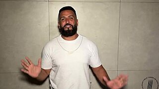 wanna see me fuck this skinny huge ass babe doggystyle complete on red?