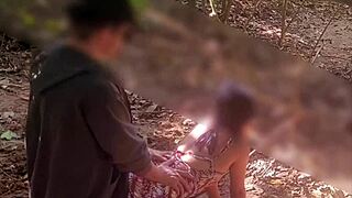 wife's young hubby watches her fuck stranger on trail doggy style 😈🍆💦