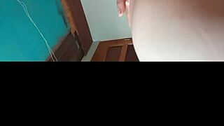 you like watching mature latina take cumshot on her fat ass?