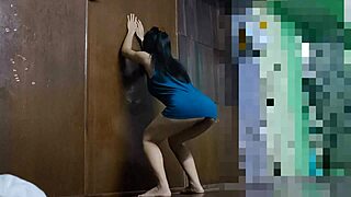 fine big ass college girl shakes curves during intense home workout