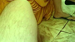 Fucking Paty's Huge Pussy in Putona Style Hard