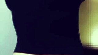 ay papi asi dame como putita penetreme duro quiero tu lechita adentro!!