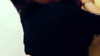 ay papi asi dame como putita penetreme duro quiero tu lechita adentro!!