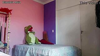 hot brazilian babe shows off her delicate feet and curves up close