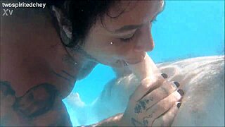 Holiday Pool Threesome Teases with Juicy Curves and Deep Strokes