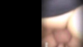 i'm working her pussy so good right now