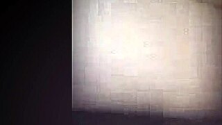 i'm working her pussy so good right now