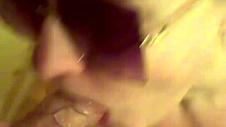 she gulps deepthroat oral in homemade sexy throat session