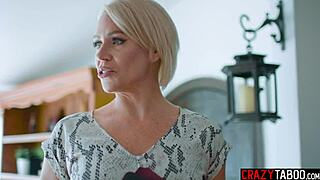 Horny April Olsen Fingers Big Ass Avery Black