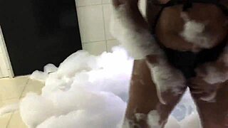 morena bubbles in foam bath teasing big pussy lips sensually