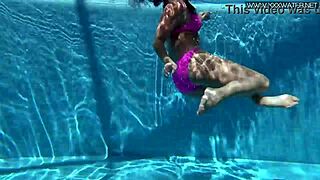 Jessica Lincoln's Pink Bikini Tease Turns Underwater Horny Pool Fuck With Friend!
