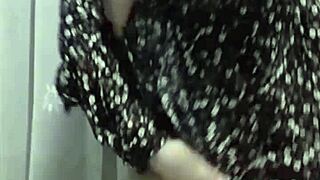 guru hijab dances naked alone at home when house empty