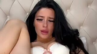 What if horny US exchange student girlfriend squirts solo on cam?