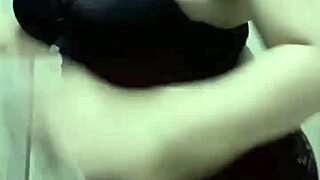 guru hijab dances naked alone at home when house empty