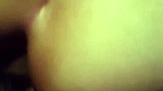 Amateur chubby girl shakes her massive juicy ass cheeks wildly.