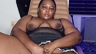 Hey Mara Exotic lonely housewife squirts solo masturbation full vid on red