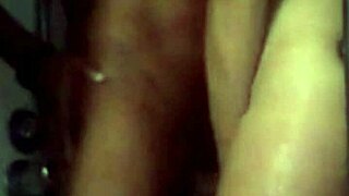 casi me pilla mi marido follando con su tio en la ducha que susto tio rico