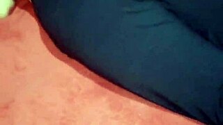 Sexy Colombian Bride Masturbates Huge Ass with Dildo