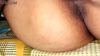 Fucking Horny Virgin Stepsister Shaved Pussy to Orgasm with Cumshot in Homemade Reality Video