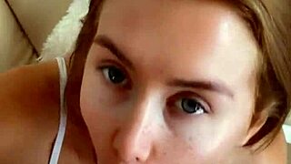 wanna cumshot this skinny blonde mia bandini's tight pussy in morning pov? 😏🇪🇺