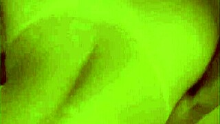 todo corno adora ouvir o amigo meter na buceta da esposa devagar... que delícia!