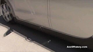 locked out gf gets stranger pounding her tight pussy outdoor for cash 😈🔒🍑