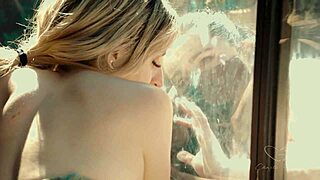 astrid love licks milf pussy sensually outdoors with kissing and fingering