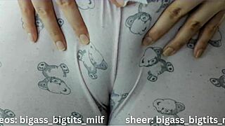 Teasing Camel Toe Reveal