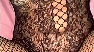 بواب زانق ام رباب في الأوضة ويجيب لبنه في كسها اه يا عرص براحة يا الوسخة