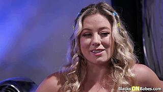 Black stud pounds blonde girlfriend's ass raw!!