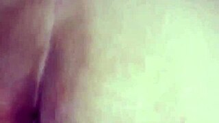 Indonesian study trick grabs lonely home pussy