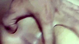 Indonesian study trick grabs lonely home pussy