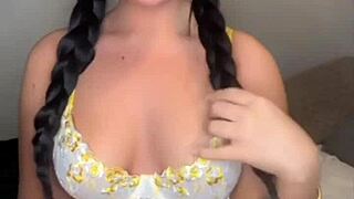 british exchange teen 18+ fingers pussy wildly on cam... squirting hard