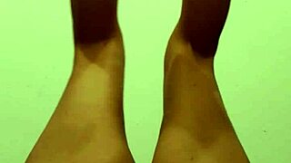 omg my wife does naked workouts spreading her hairy pussy wide 😲🔥