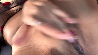 me masturbating shoving dildo deep in my pussy 😈 keshaortega