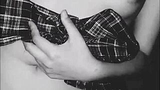 mi amor la colegiala cristiana de 18 años se deja follar duro en uniforme por su novio casero