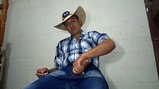 boss yuri gaucho huge brazilian bear xxl cock handjob break big cum