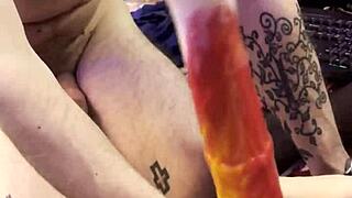 Watch her master deepthroat skills up close on a huge cock