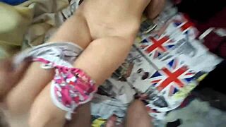 así se despierta a una culona latina y se le dan sus buenos días